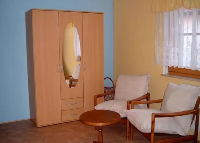 Haus Heidi By Interhome Heinsdorfergrund